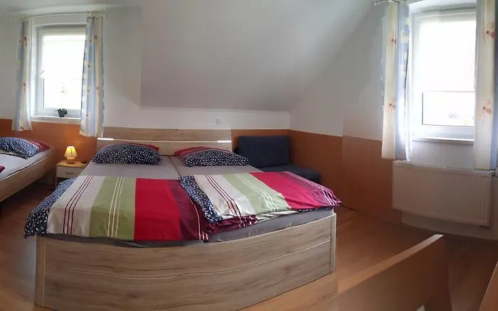 Restaurace U švábků Affittacamere 3*
